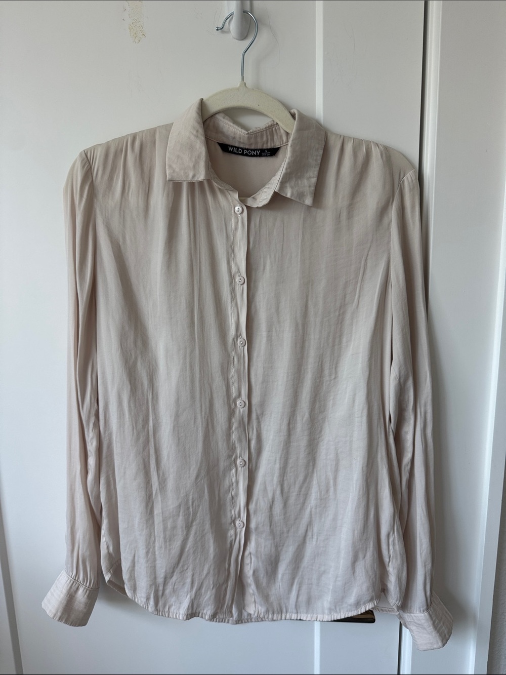Women's Cream Button-Up Collared Blouse